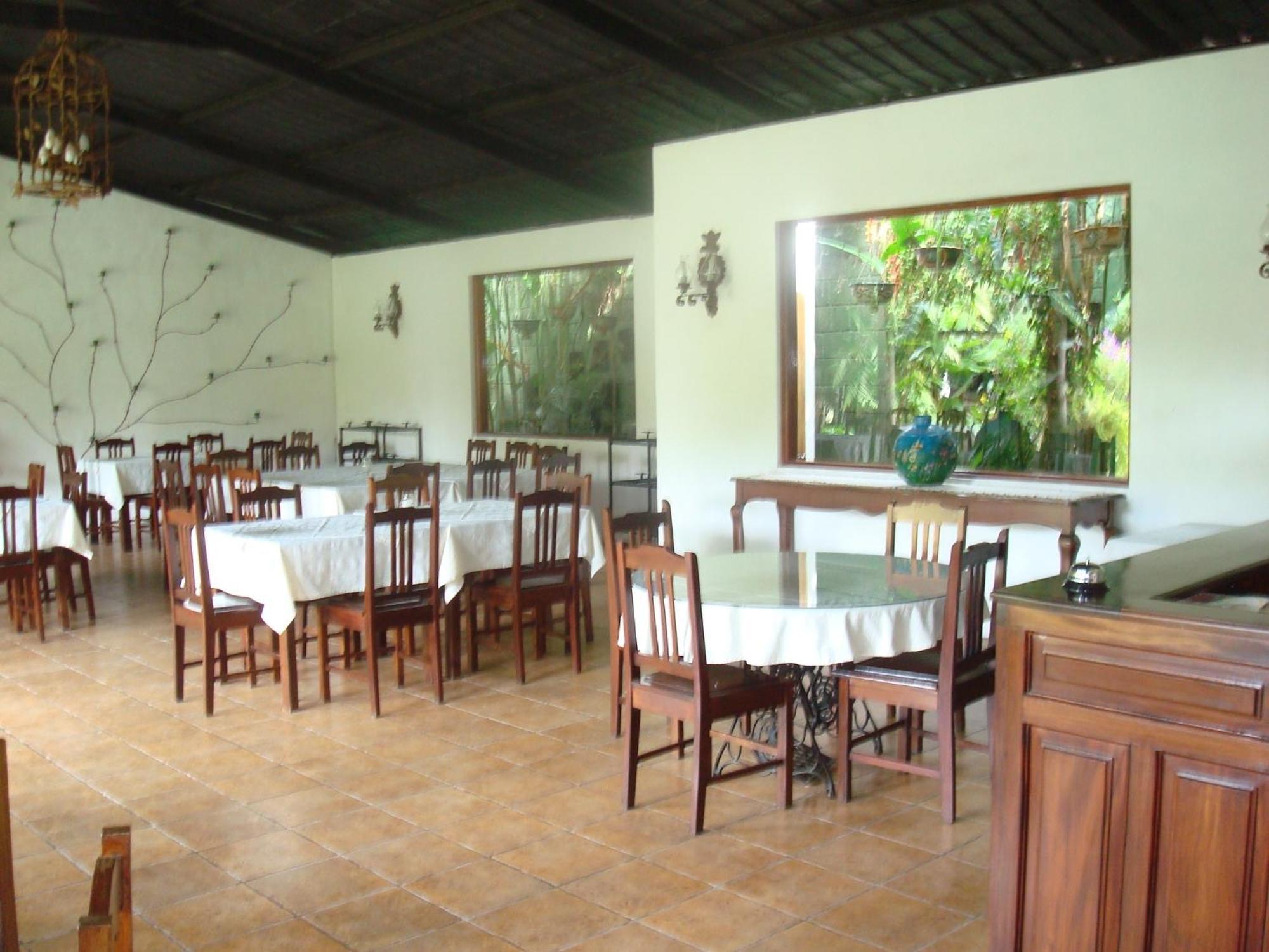 Hotel Casa Duranta Coban Exterior photo