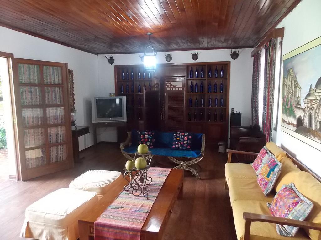Hotel Casa Duranta Coban Exterior photo